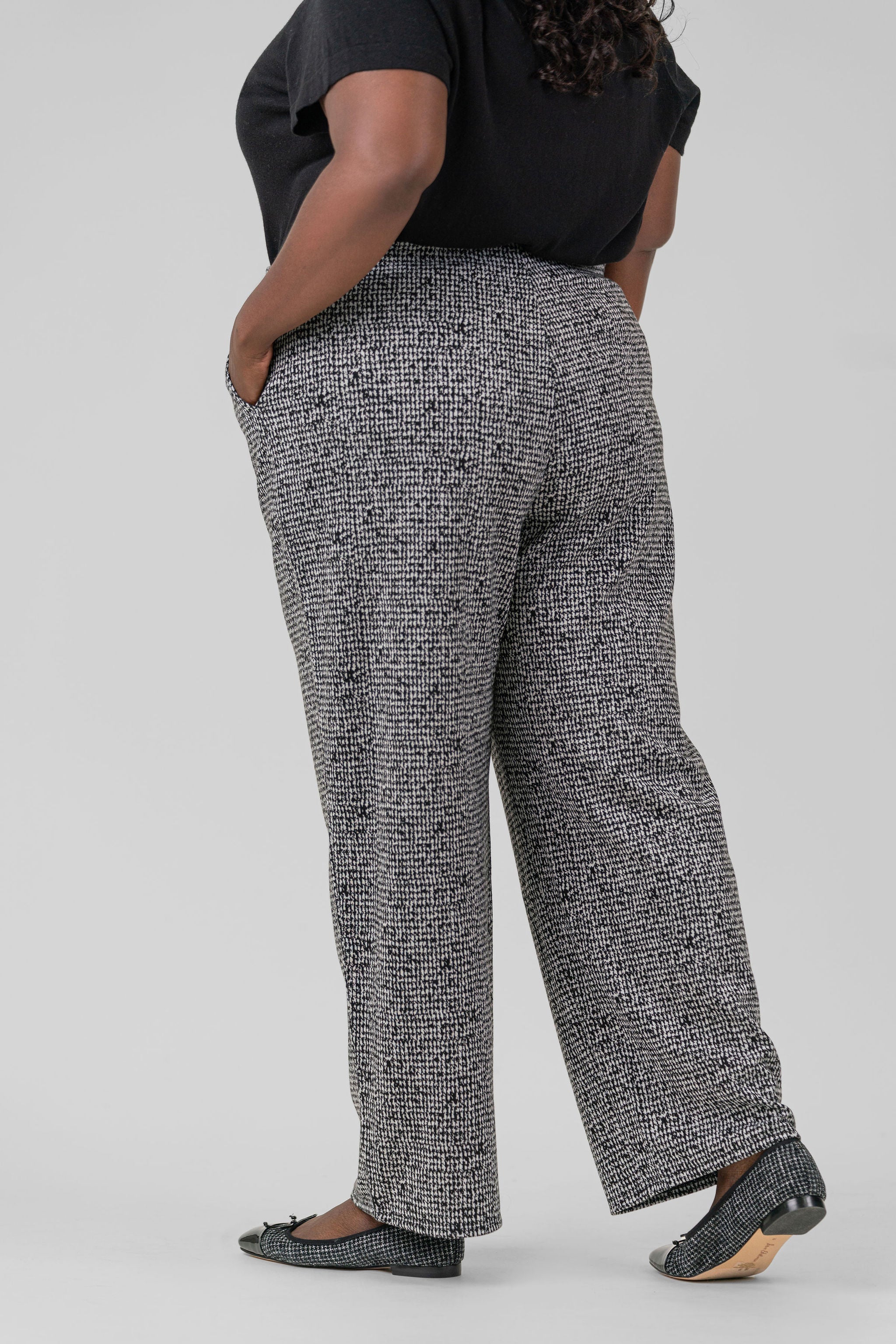 ETCHED TWEED WIDE LEG ANKLE PANT plus-size - AMOUR781