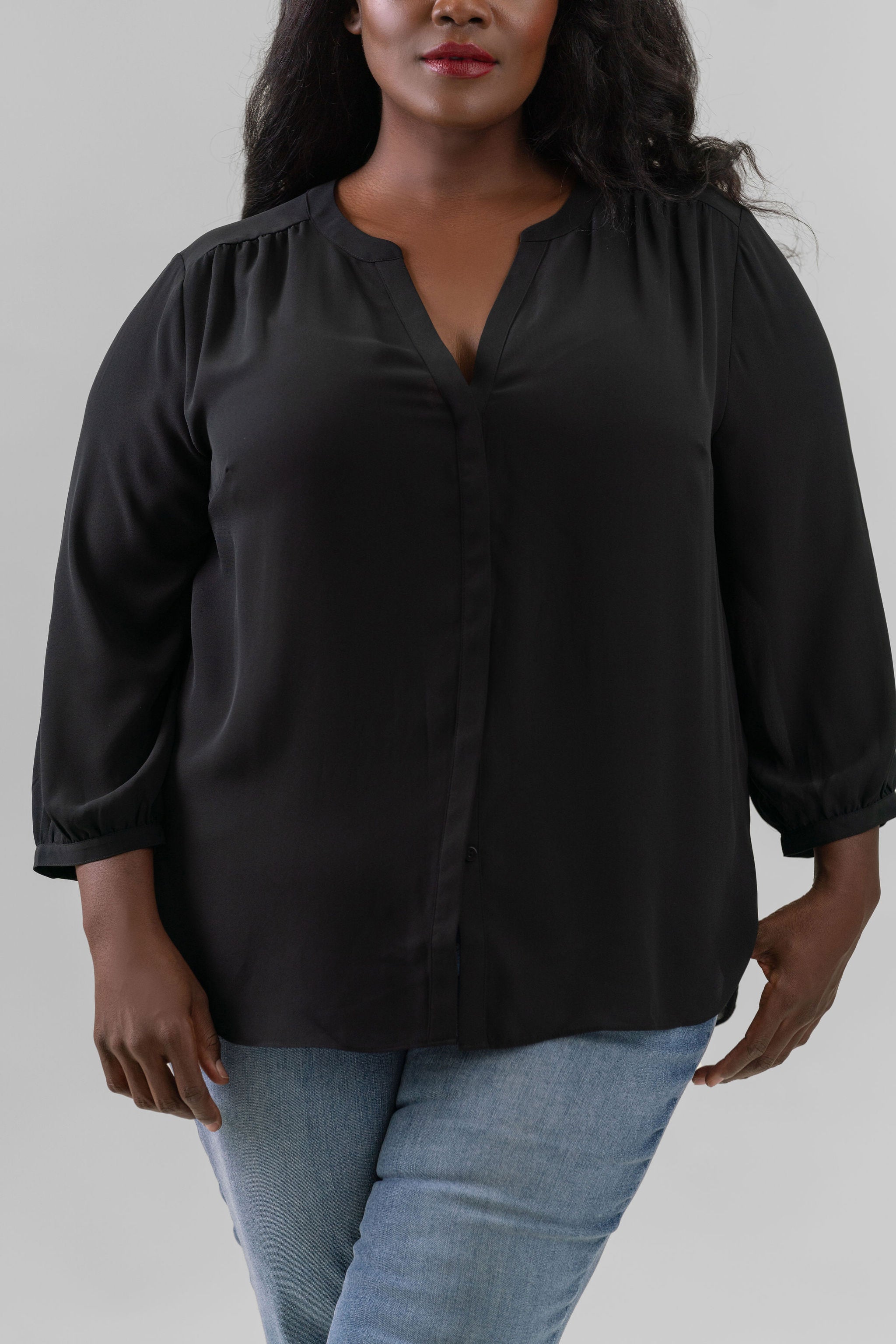 PINTUCK BLOUSE - Black plus-size - AMOUR781