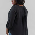 PINTUCK BLOUSE - Black plus-size - AMOUR781