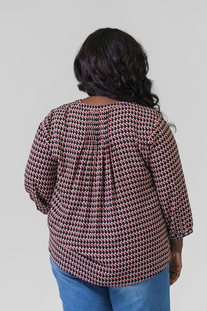 PINTUCK BLOUSE - Darby Peak - AMOUR781