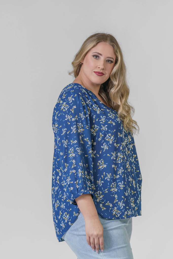 PINTUCK BLOUSE - Shannon Gardens - AMOUR781