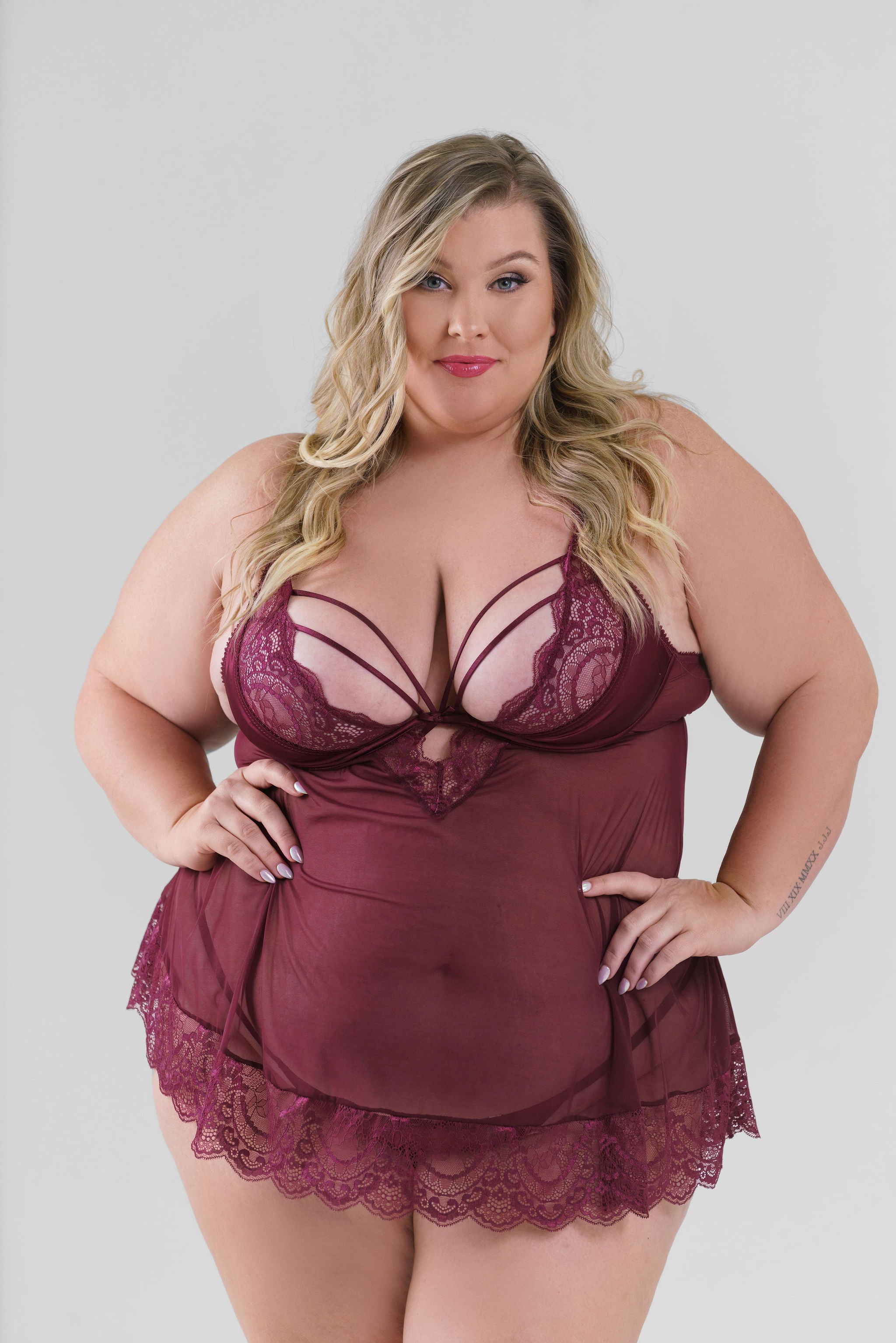 WYNTER CAGE BABYDOLL plus-size - AMOUR781