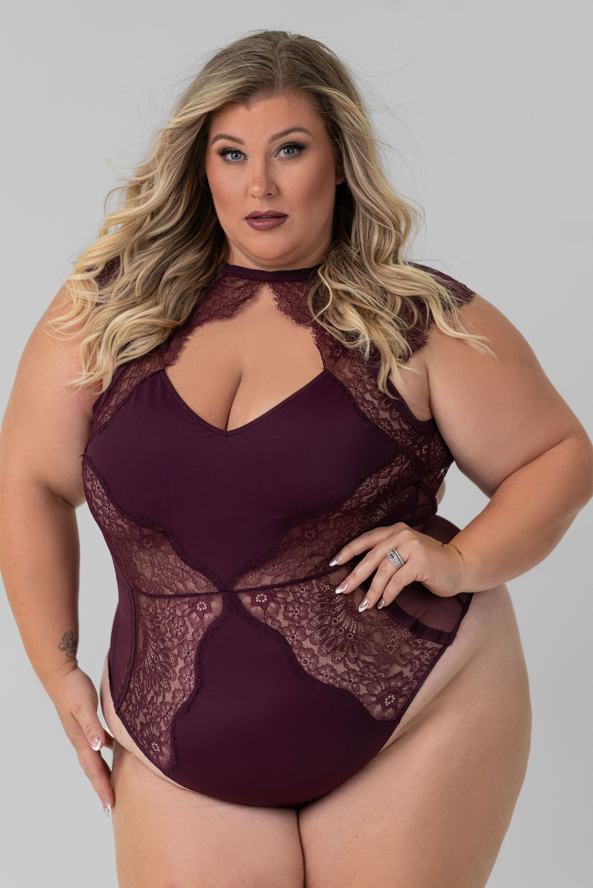 MINNA BODYSUIT- CHERRY plus-size - AMOUR781