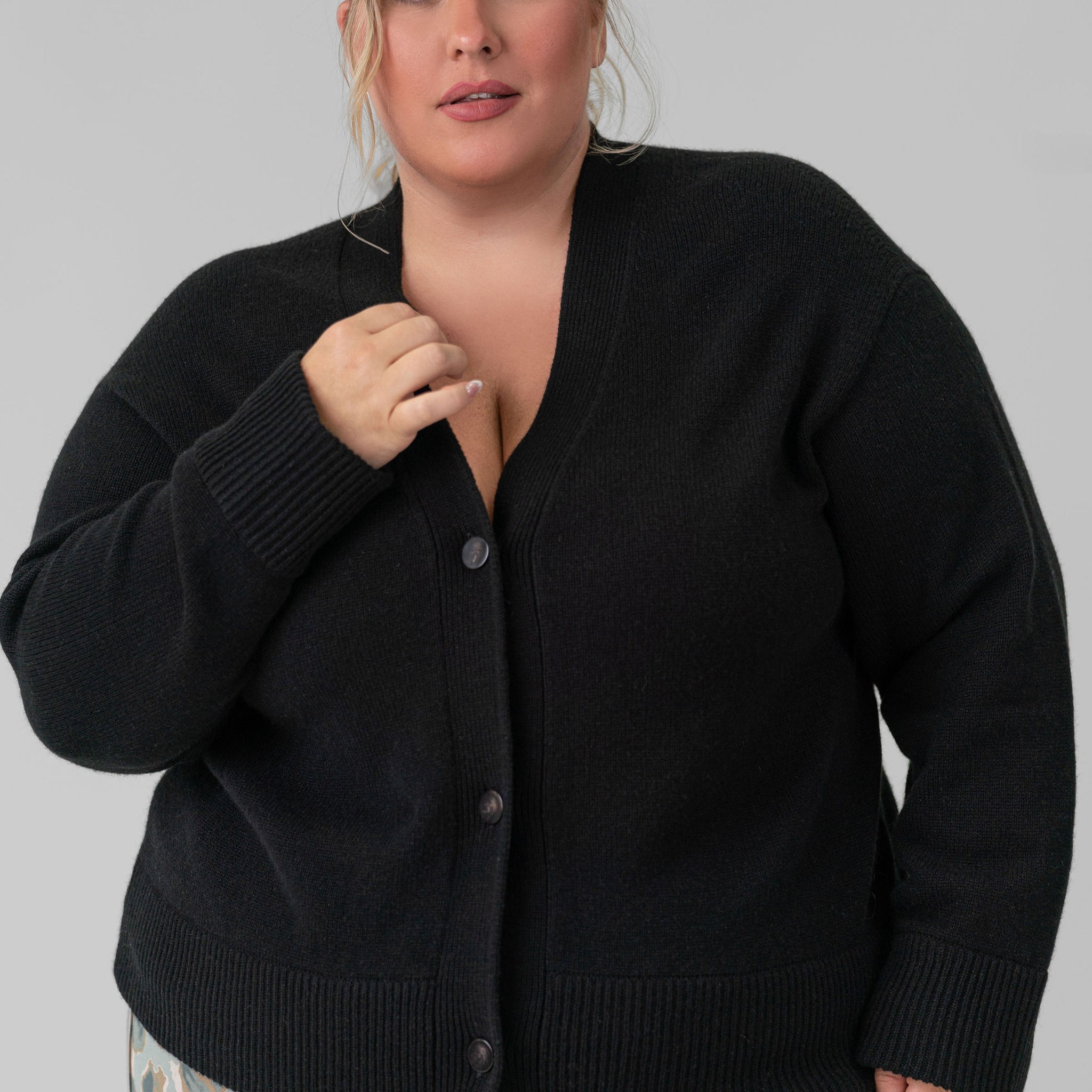 BOXY WOOL CASHMERE CARDIGAN plus-size - AMOUR781