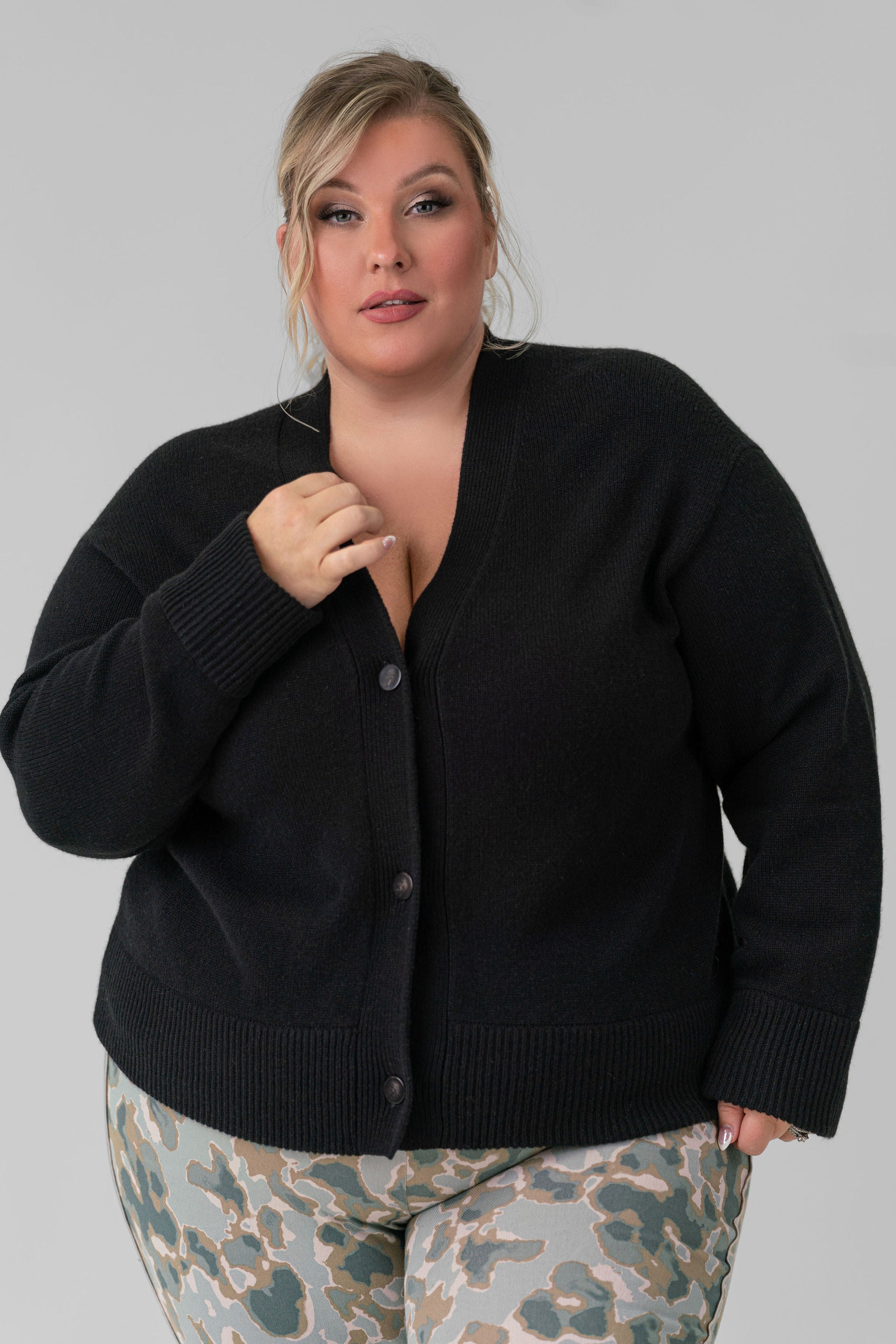 BOXY WOOL CASHMERE CARDIGAN plus-size - AMOUR781