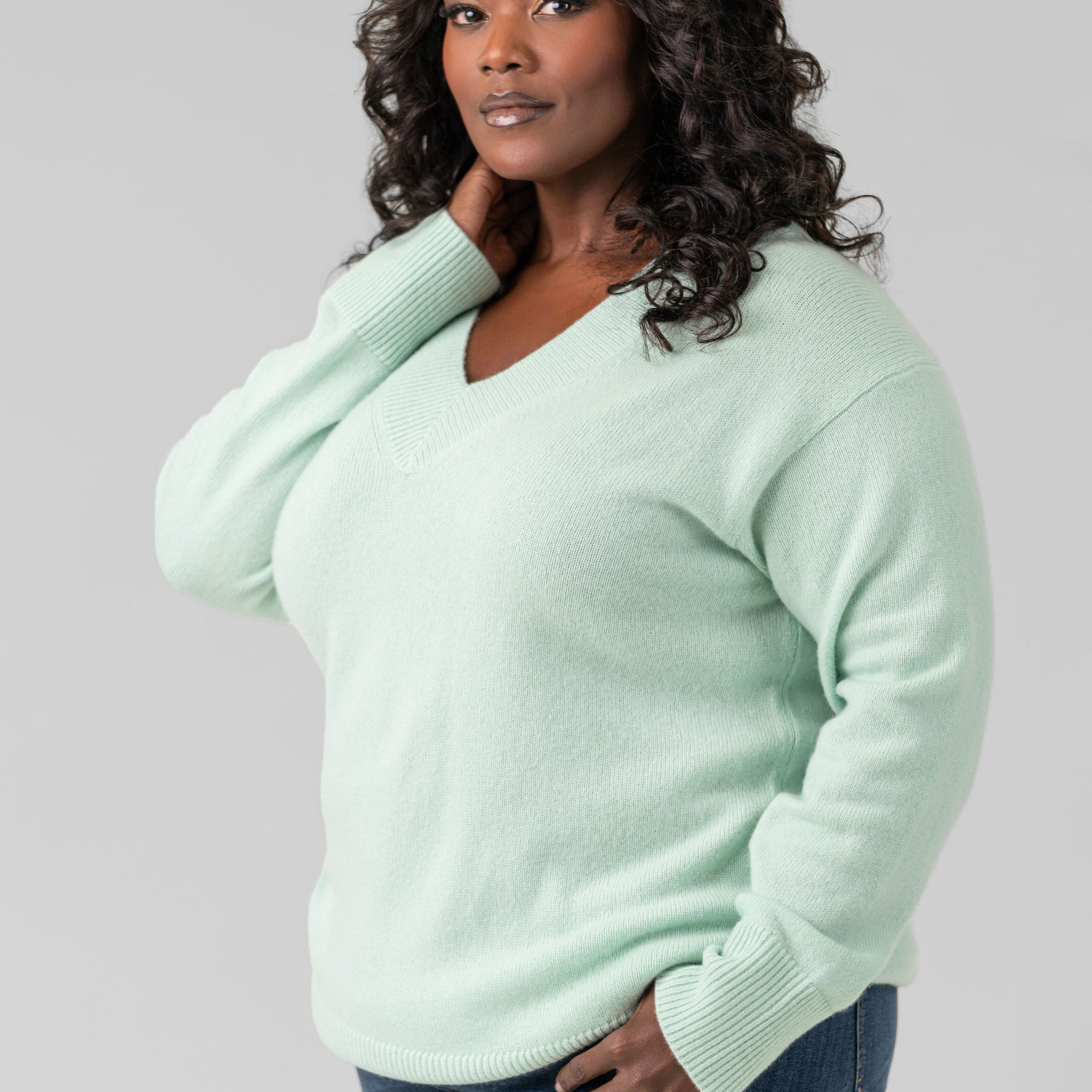 RIB TRIM V-NECK plus-size - AMOUR781