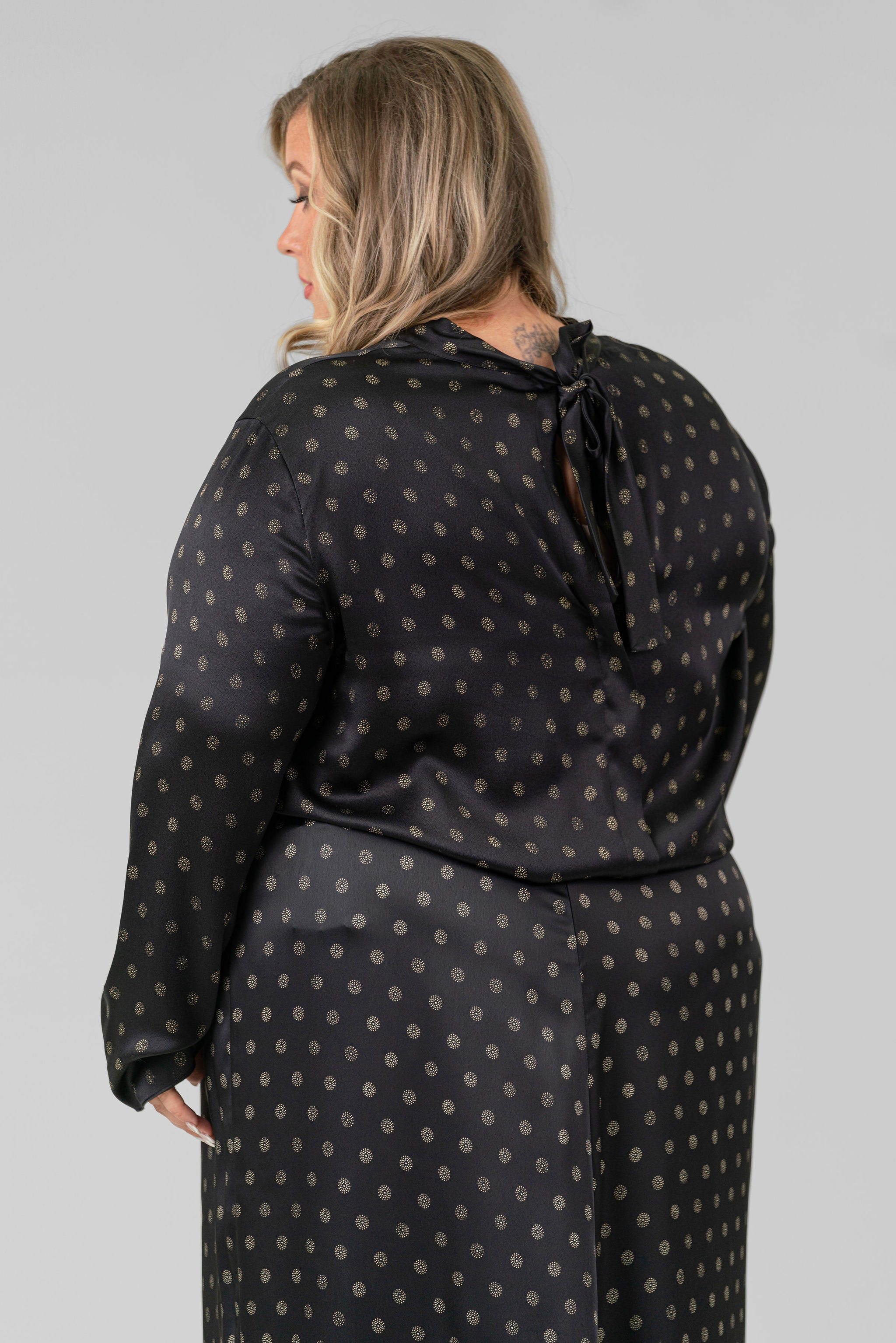 SUN DOT MOCK NECK BLOUSE plus-size - AMOUR781