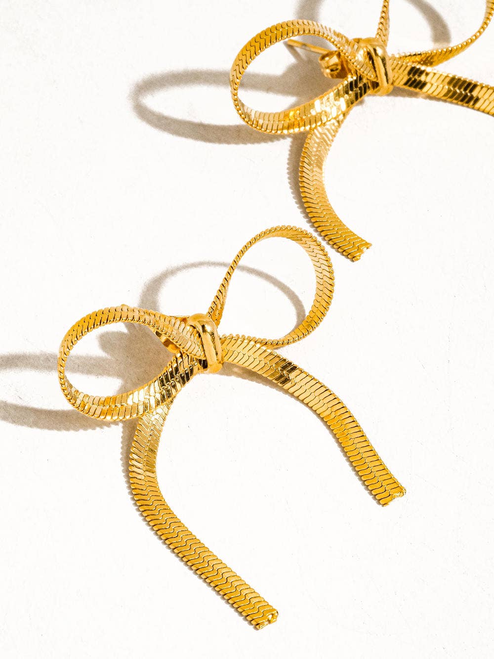 WINONA BOW CHAIN STUDS plus-size - AMOUR781