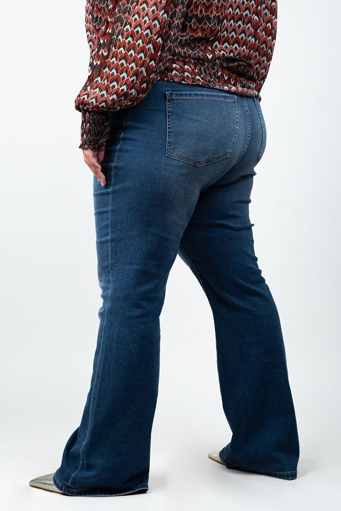 LUCY BOOTCUT JEANS - AMOUR781