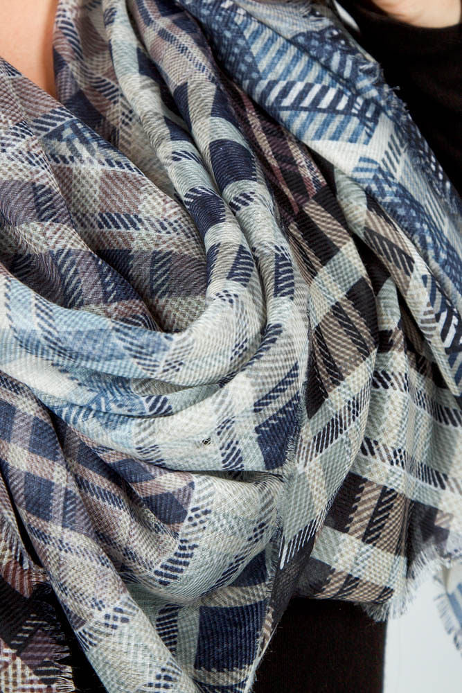 PATCHED PLAID WRAP plus-size - AMOUR781