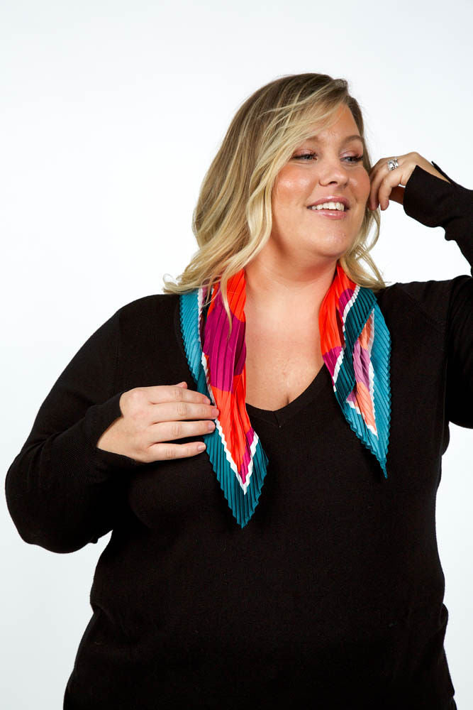 Squiggle Pleated Diamond Scarf designed by Echo