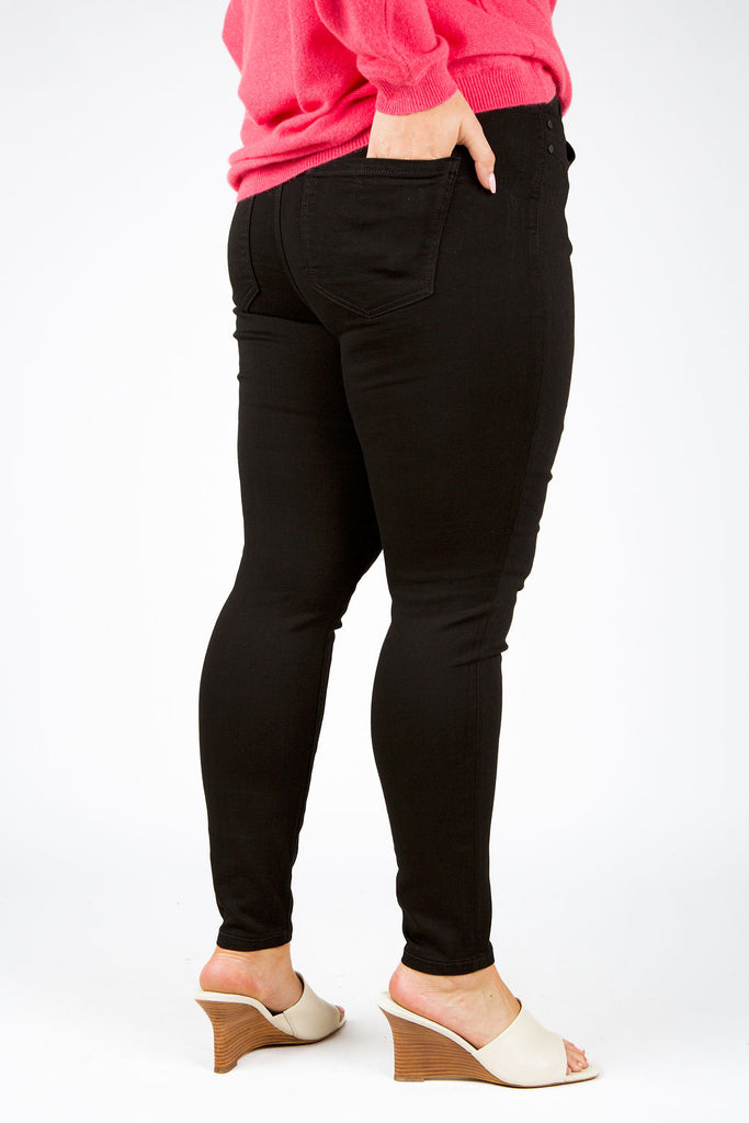 ABBY HI-RISE SKINNY ANKLE Designed by Liverpool