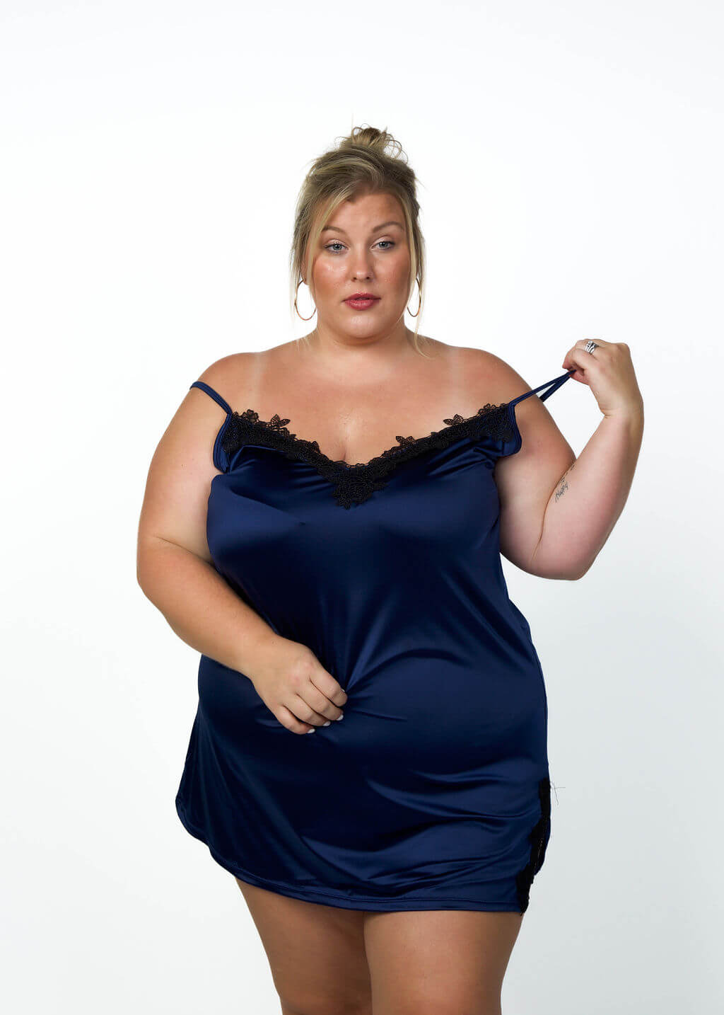 KARLA SATIN and LACE CHEMISE plus-size - AMOUR781