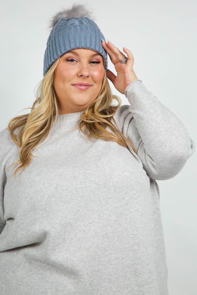 RECYCLED WISHBONE CABLE POM HAT plus-size - AMOUR781