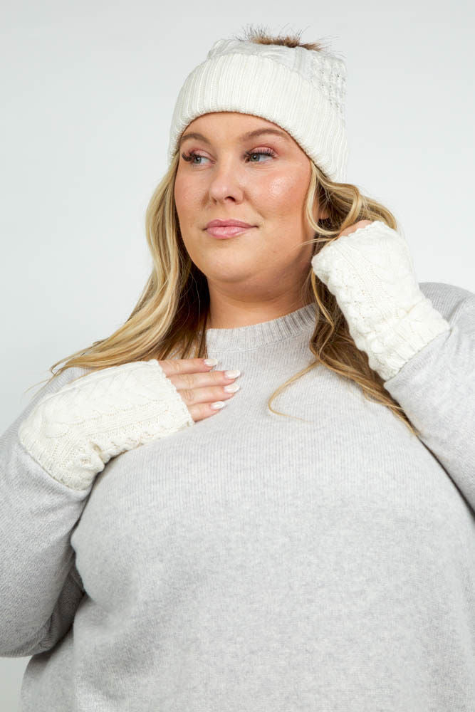 RECYCLED WISHBONE CABLE HANDWARMERS plus-size - AMOUR781