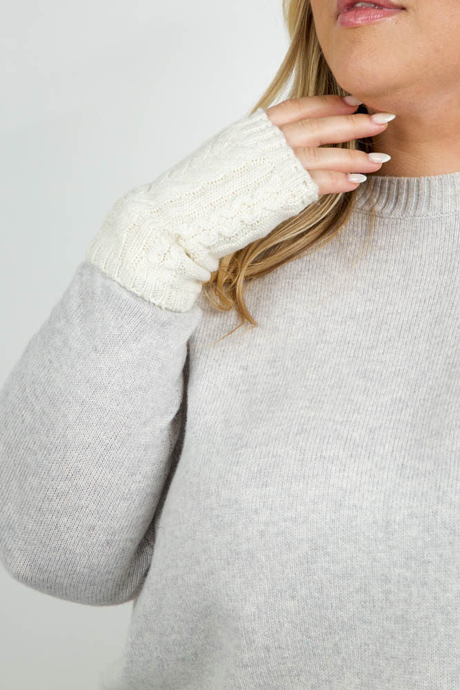 RECYCLED WISHBONE CABLE HANDWARMERS plus-size - AMOUR781