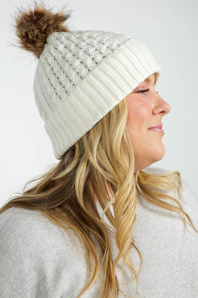 RECYCLED WISHBONE CABLE POM HAT - AMOUR781
