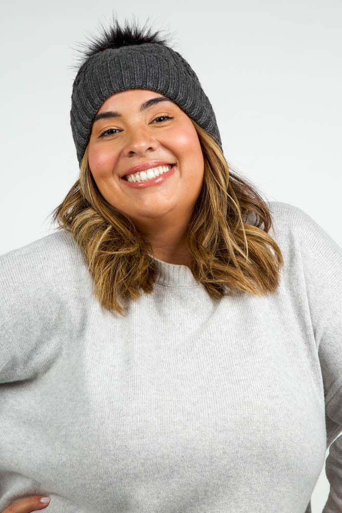 RECYCLED WISHBONE CABLE POM HAT plus-size - AMOUR781