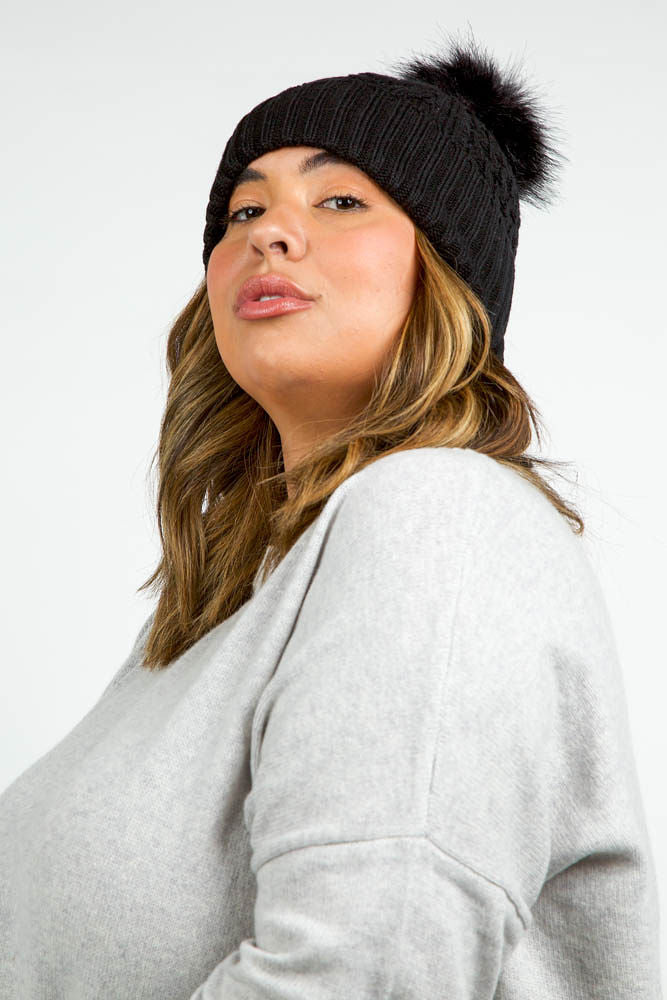 RECYCLED WISHBONE CABLE POM HAT plus-size - AMOUR781