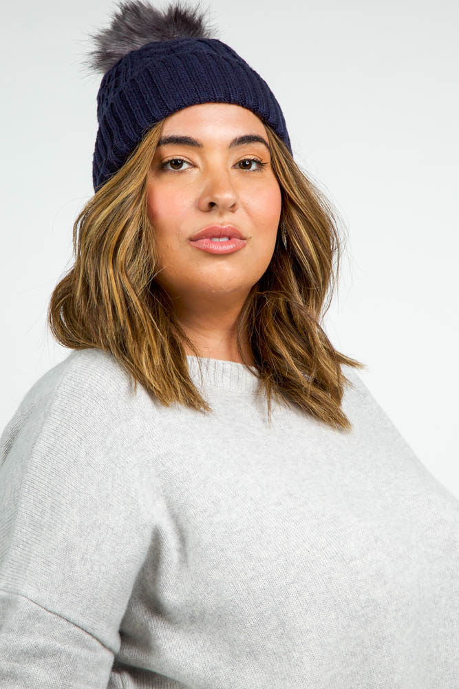 RECYCLED WISHBONE CABLE POM HAT - AMOUR781