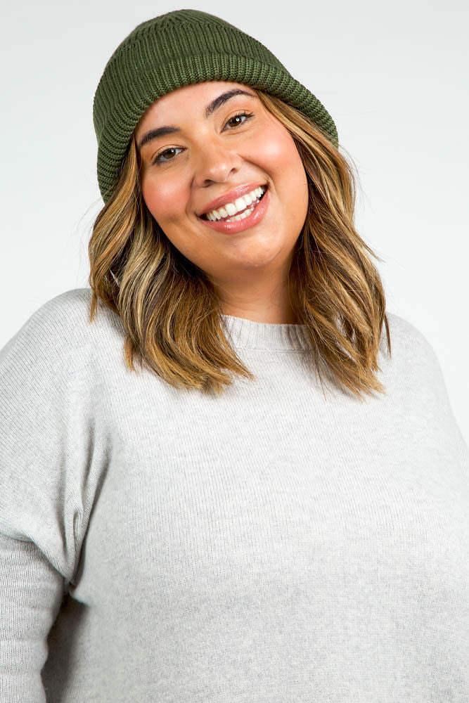 CASHMERE CABLE HAT plus-size - AMOUR781