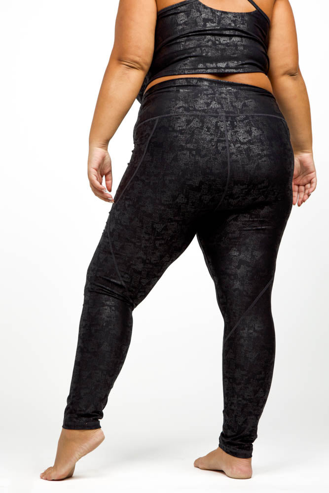 Metallic Foil Highwaisted Leggings w/side Pockets Designed by Mono B.