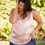 V-NECK SILK TANK plus-size - AMOUR781