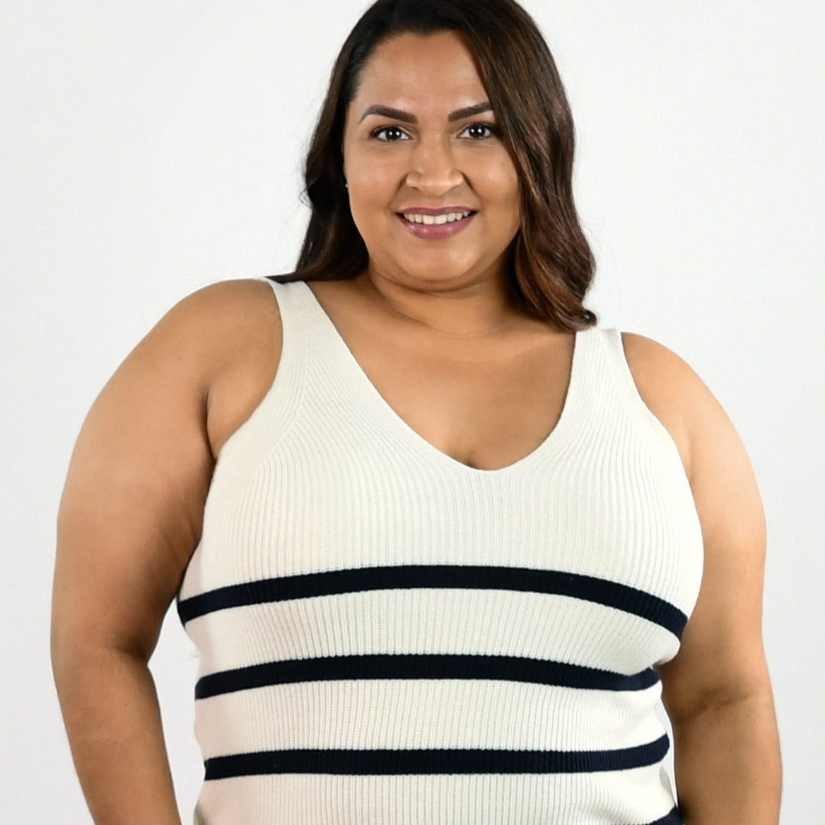 STRIPE V-NECK SLEEVELESS TOP plus-size - AMOUR781