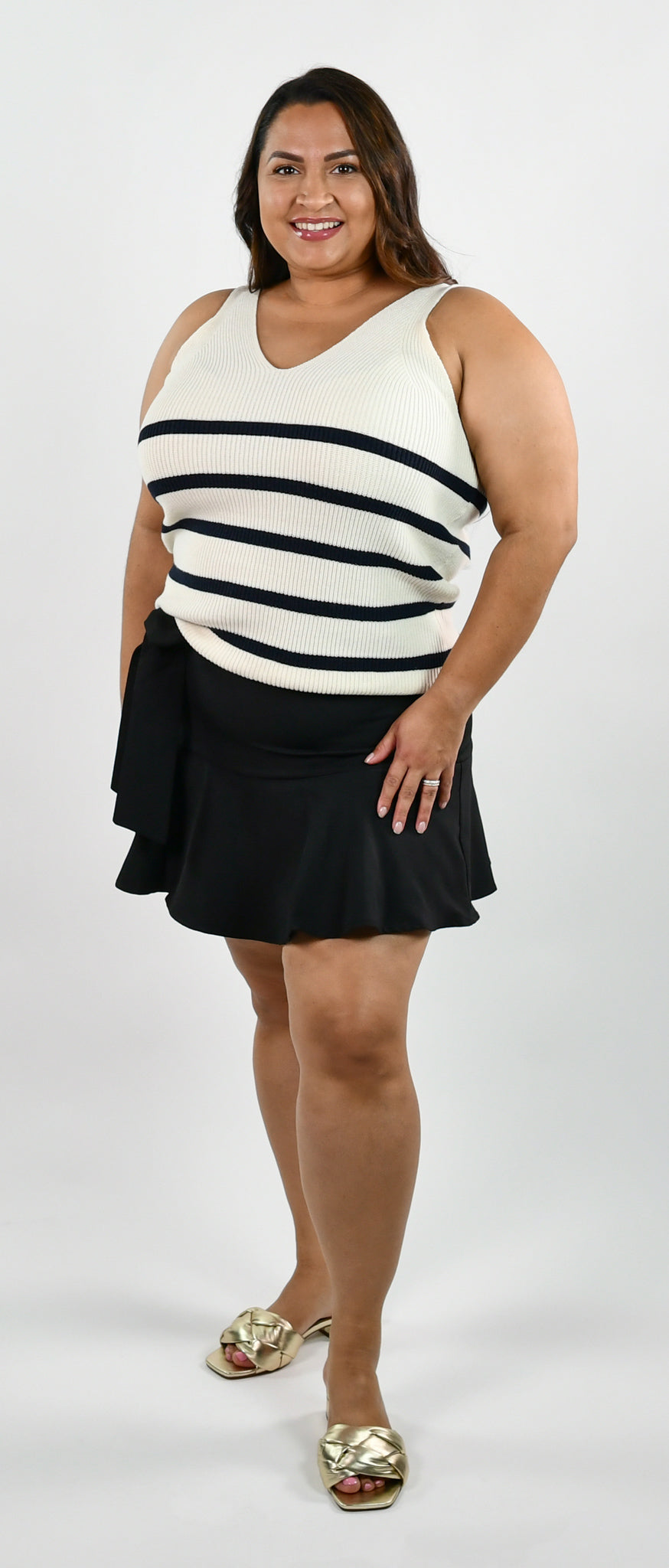 STRIPE V-NECK SLEEVELESS TOP plus-size - AMOUR781