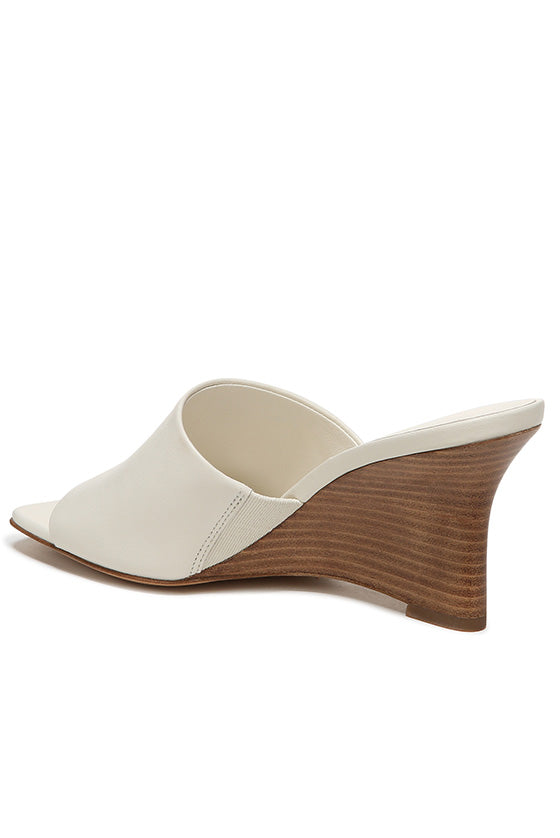 PIA LEATHER WEDGE SANDAL - AMOUR781
